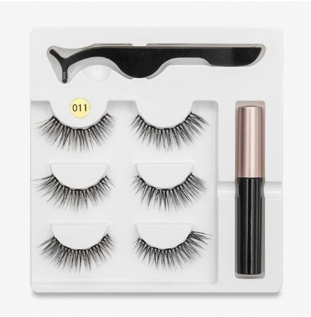 A Pair Of False Eyelashes With Magnets In Fashion - Urban Mart