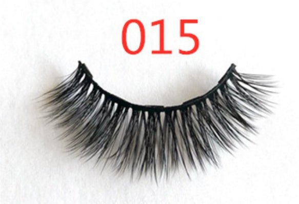 A Pair Of False Eyelashes With Magnets In Fashion - Urban Mart