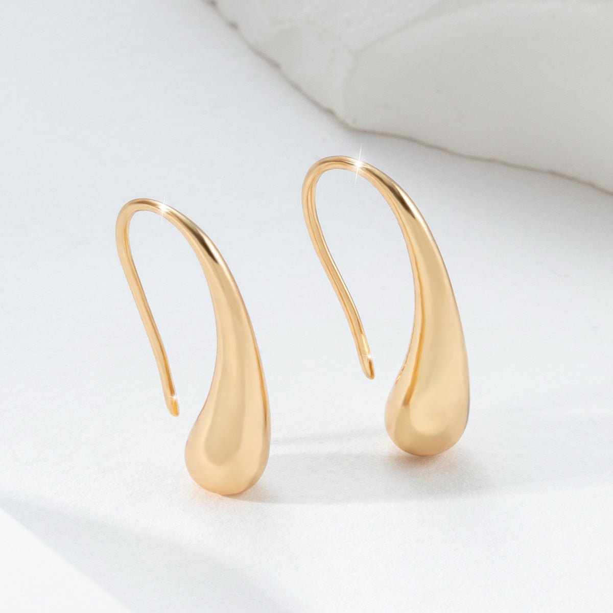 Geometric Metal Glossy Surface Ear Hook - Urban Mart