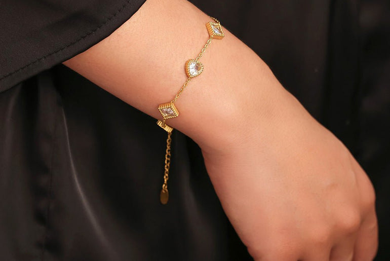 Gold Love Square Zircon Bracelet - Urban Mart